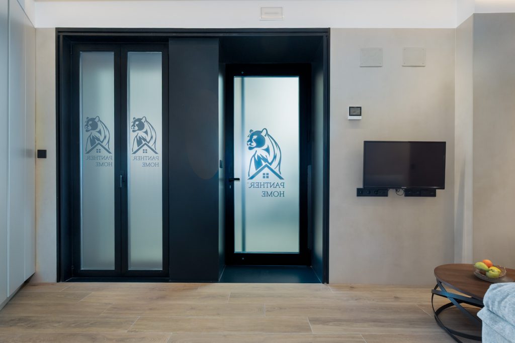 Panther Home Puerta Osario II · foto 1
